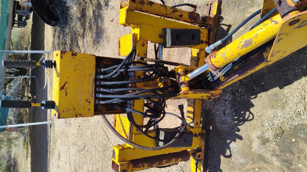 Operating and Attachments - Grizzly 3 point Backhoe For Sale