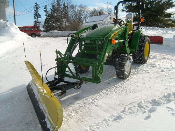 Snow plow loader
