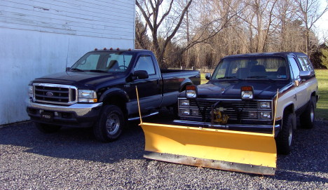 2002 F250XLT superduty and 1984 Blazer for plowing.