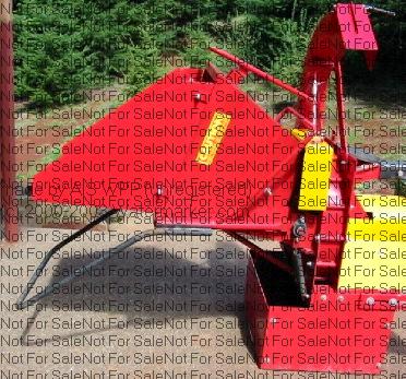 This is my modified Jinma 6 inch  pto chipper. The unpainted parts are modifications made to make life easier. On