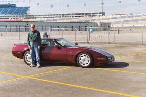 That is me and the vette adjacent to the pit area.