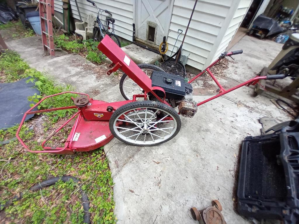 Sorry to hijack your thread.  I just bought this mower model 878302 and serial number 177285, missing the belt and engine slide gadget on left rear to adjust the belt.  Is this a model vp75 ? <br>
<br>
[p]https://tractorpoint.com/ctb/memberPhotos/tomeejr1.jpg[/p]<br>
